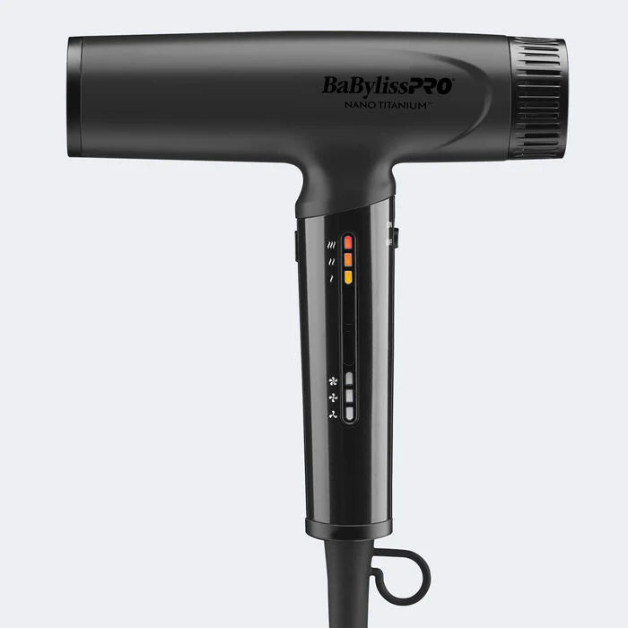 BABYLISSPRO® NANO TITANIUM™ LIGHT IONIC HIGH-SPEED DRYER