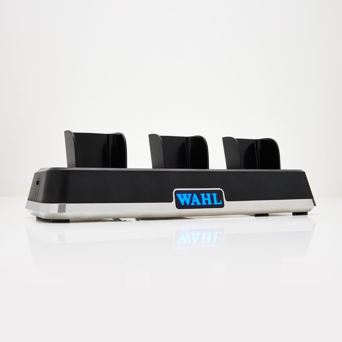 Wahl Professional Power Station Multi-Charge 3 Tools at Once